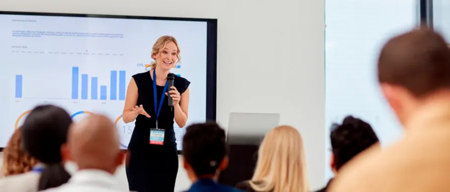 Como a Oratória Pode Impulsionar sua Carreira Profissional
